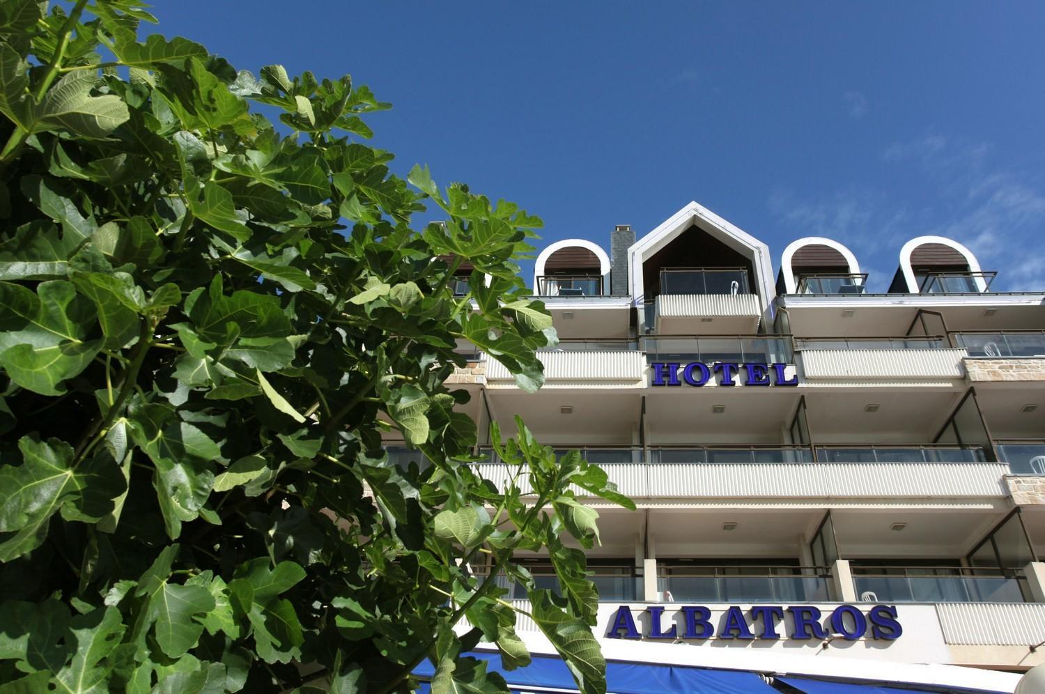 Отель Albatros Киберон Экстерьер фото